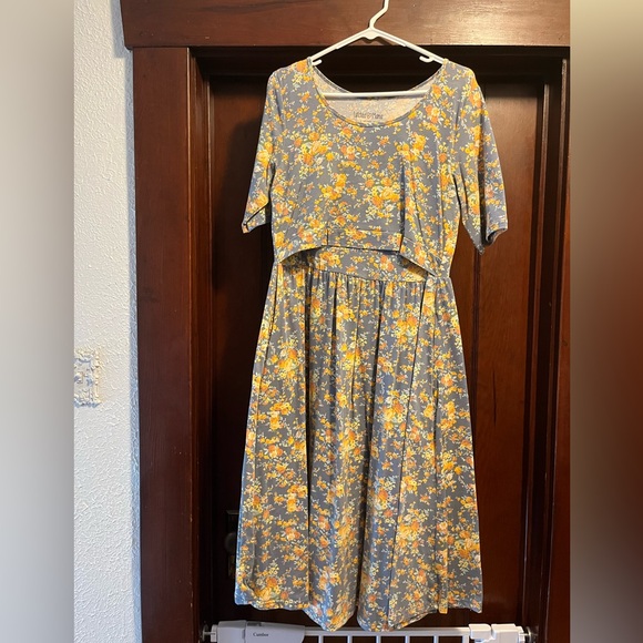 Latched Mama Dresses & Skirts - Latched Mama Classic Cotton Dress